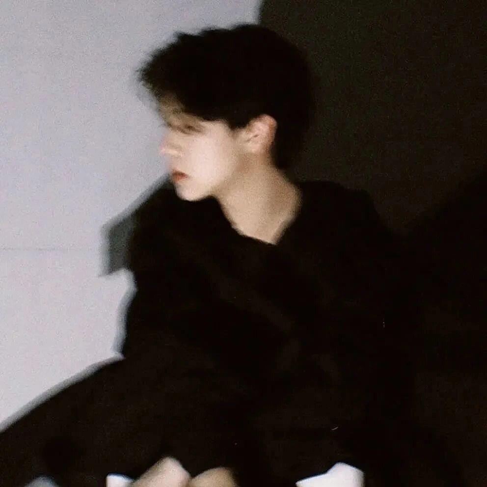 白