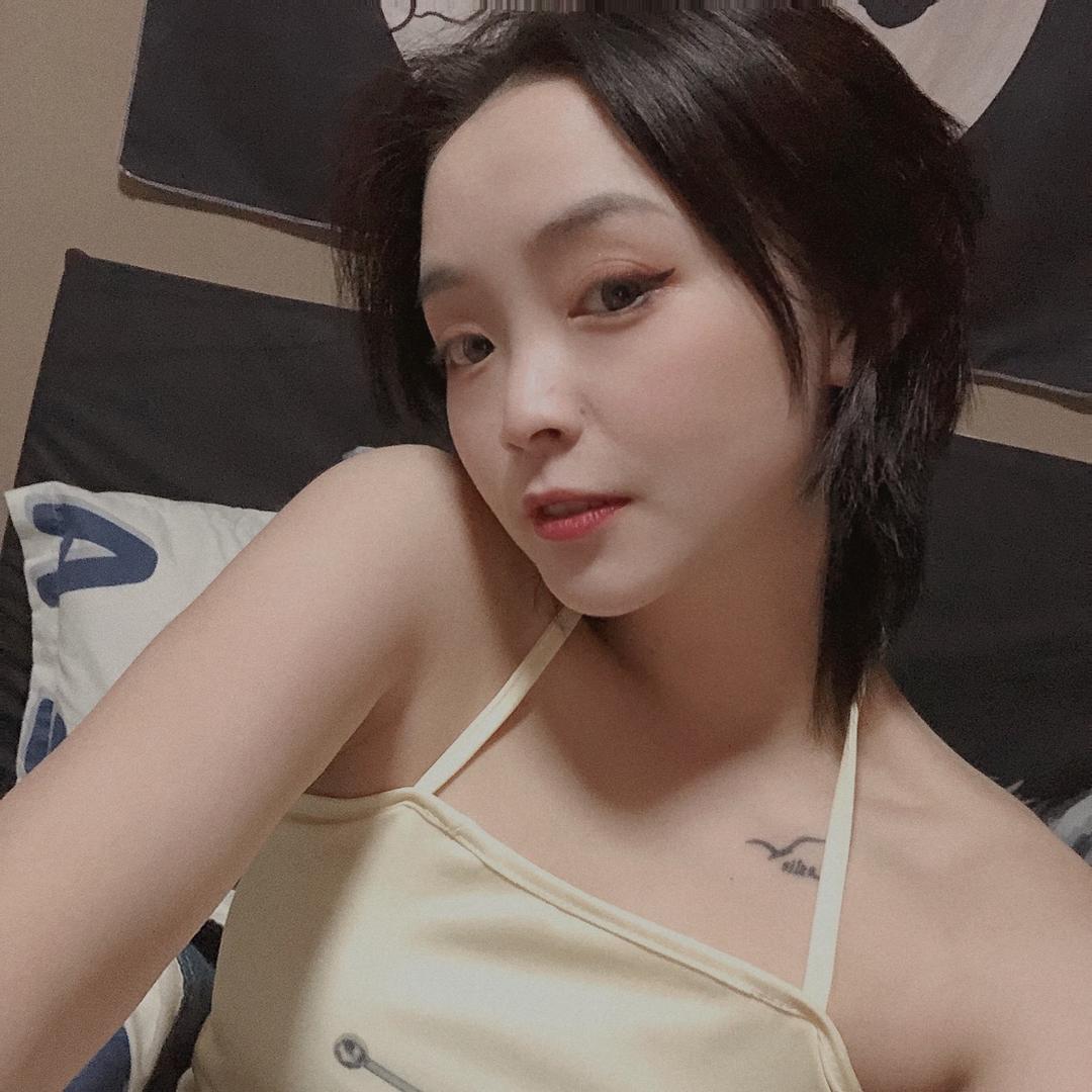 小一和初五🗿