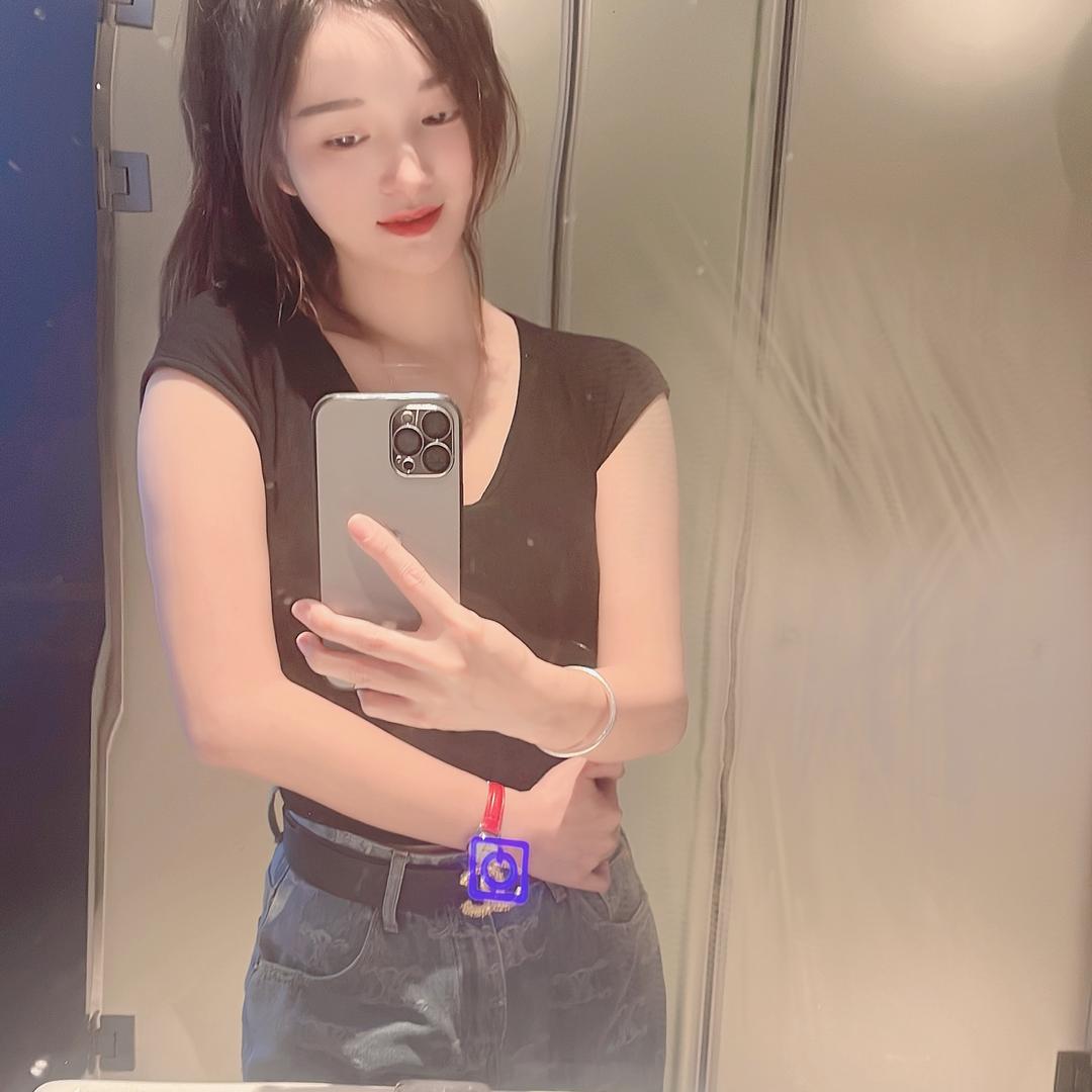 小鱼儿姐姐