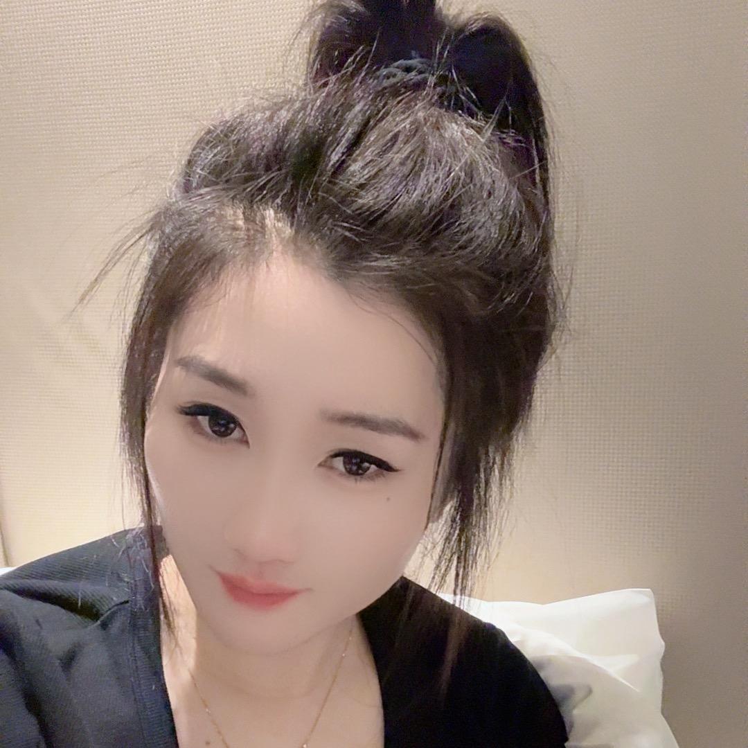 珠宝小姐姐～伟伟