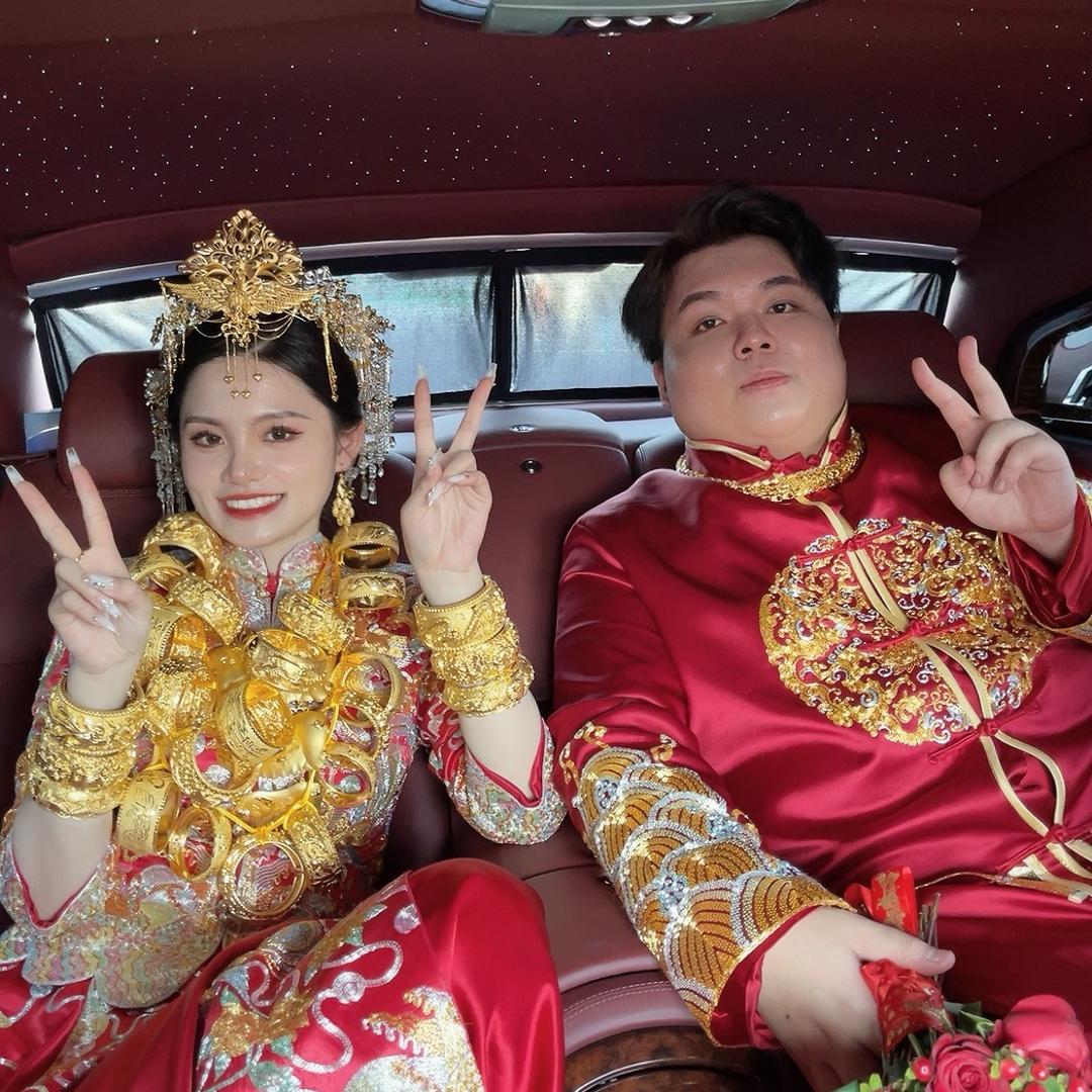 黄金静静很旺