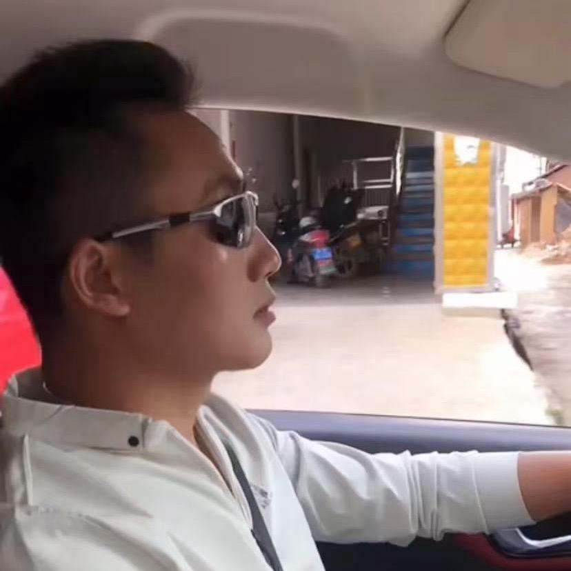 蒙自安行驾校杨教练