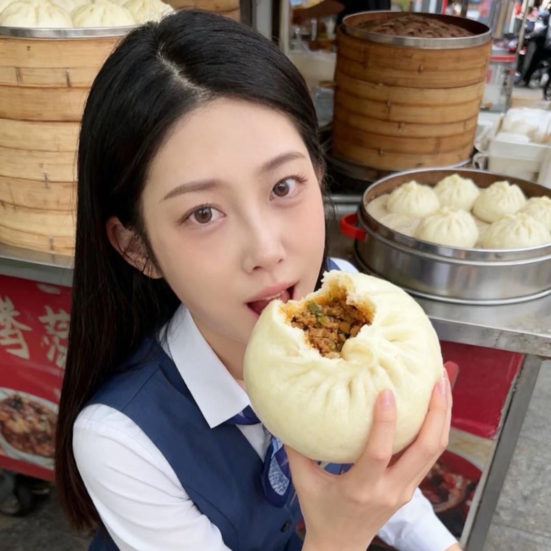 小晨晨ʚ🧸ྀིɞ