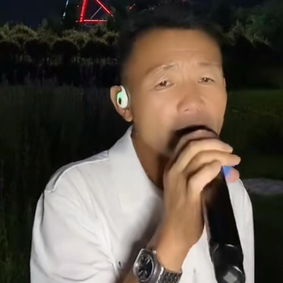 不变的承诺。  小号