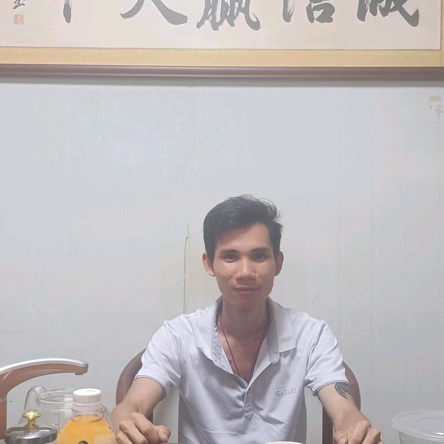 南宁杨兴豪面包车