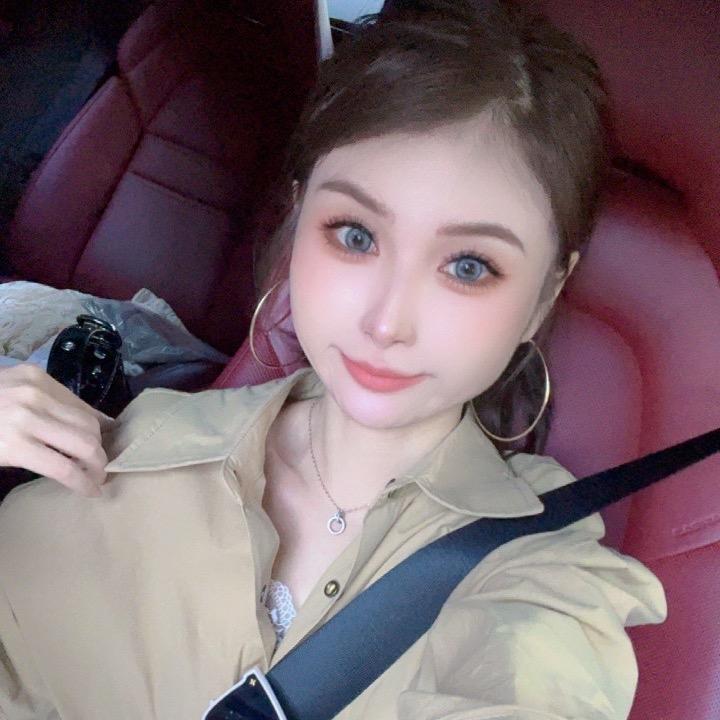 许小姐的私服