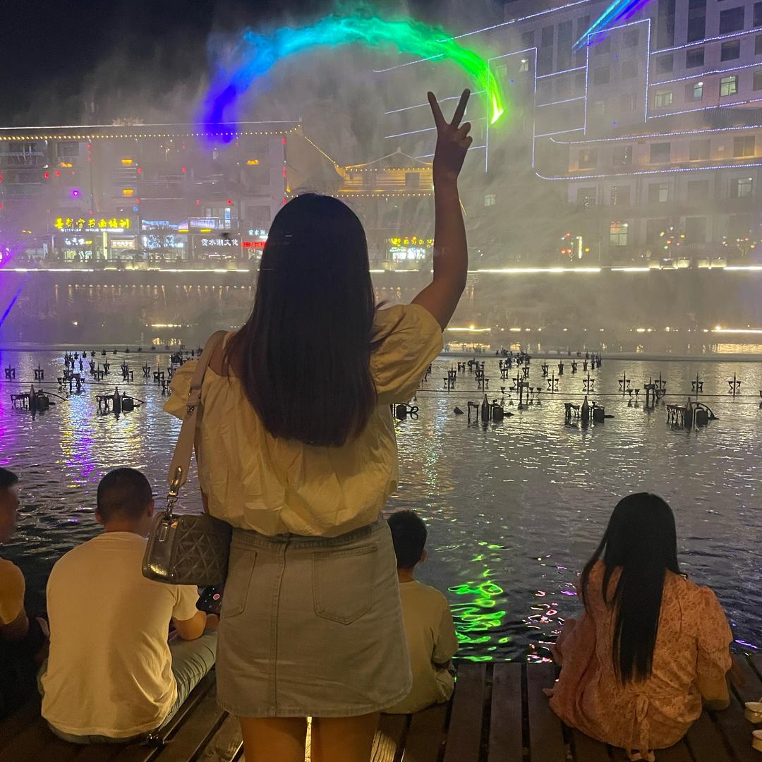 建始恰好花开鲜花店