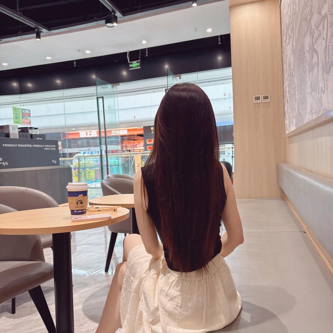 L.🎀