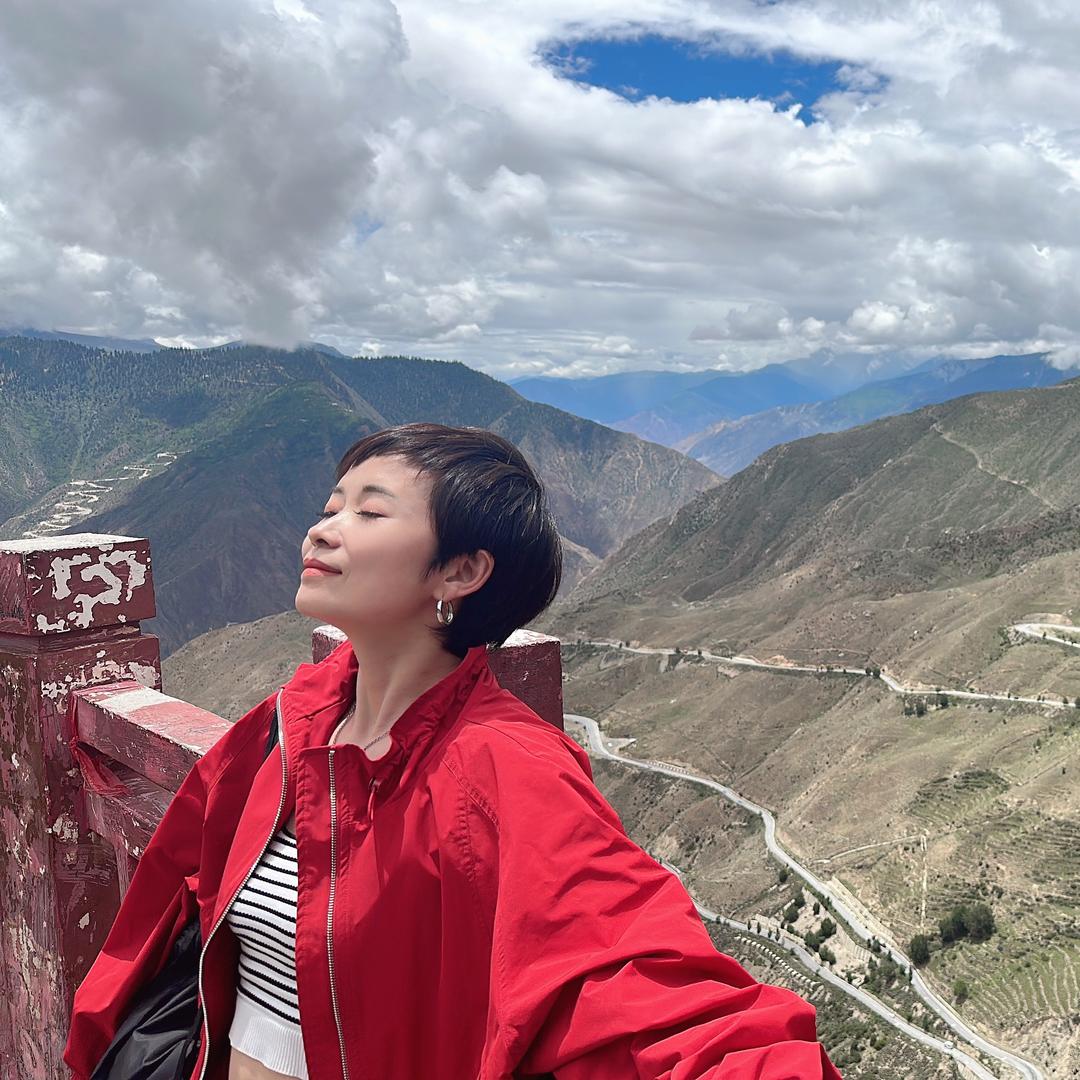 雪颖迪女装(原先西安丑妞女装)