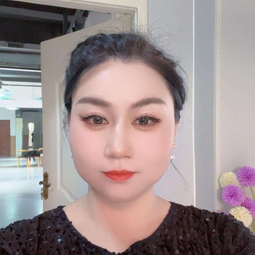 娜娜（雨露美容）