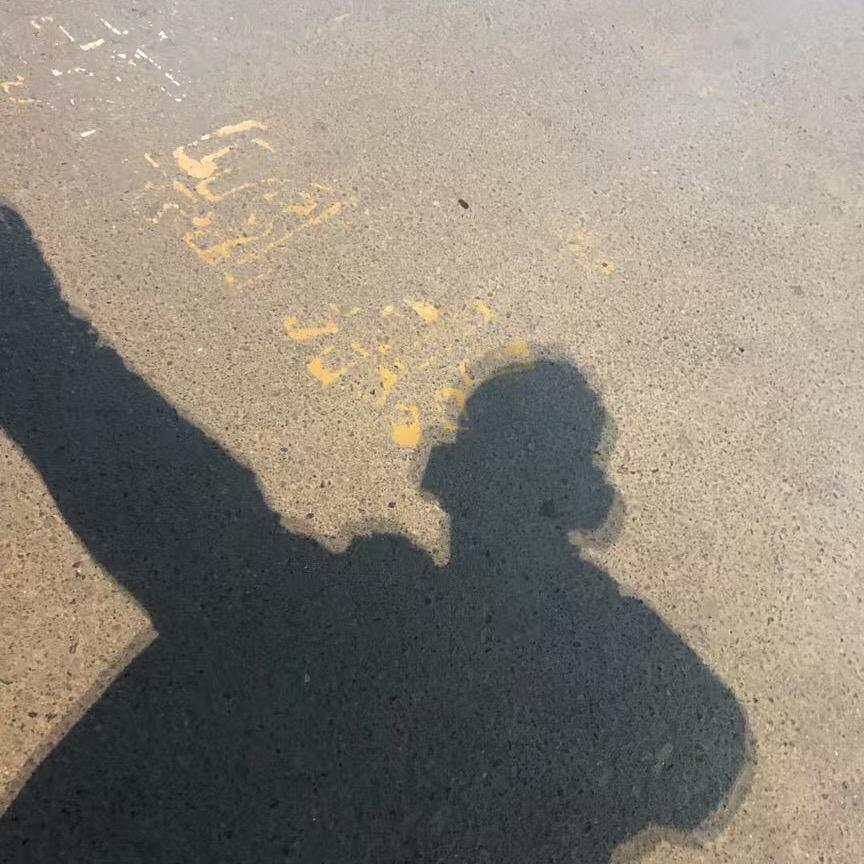 情绪低落的擀面皮