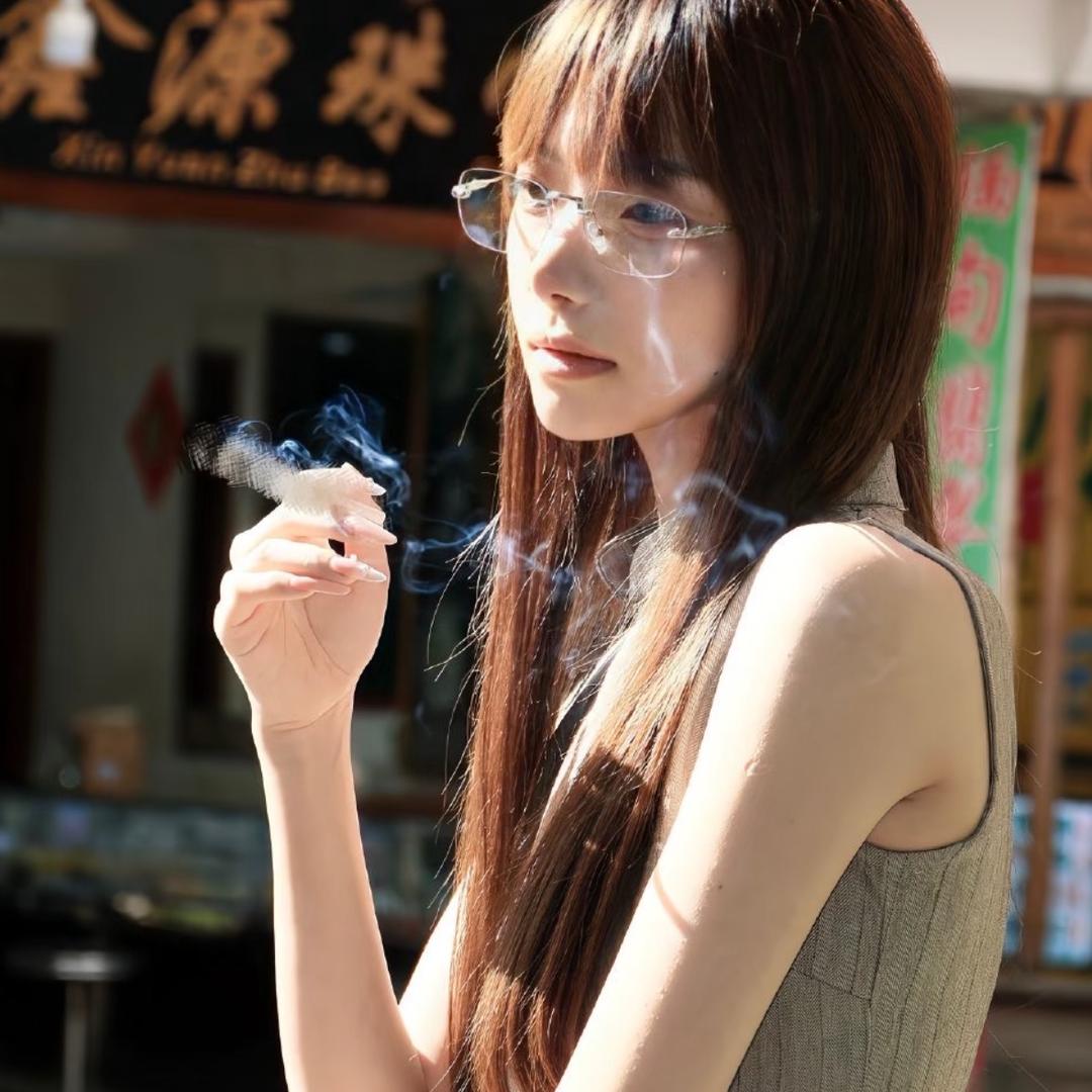 刘馨鸽