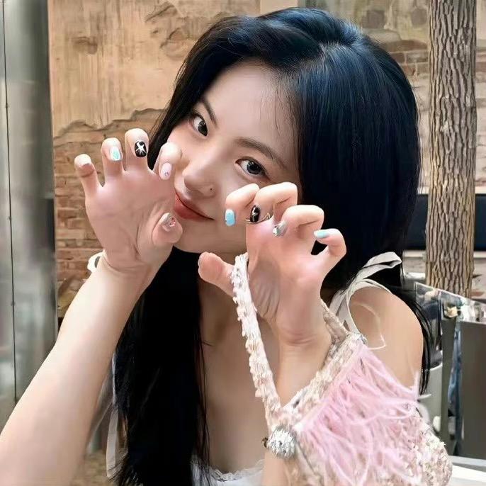 11（努力搓指甲版