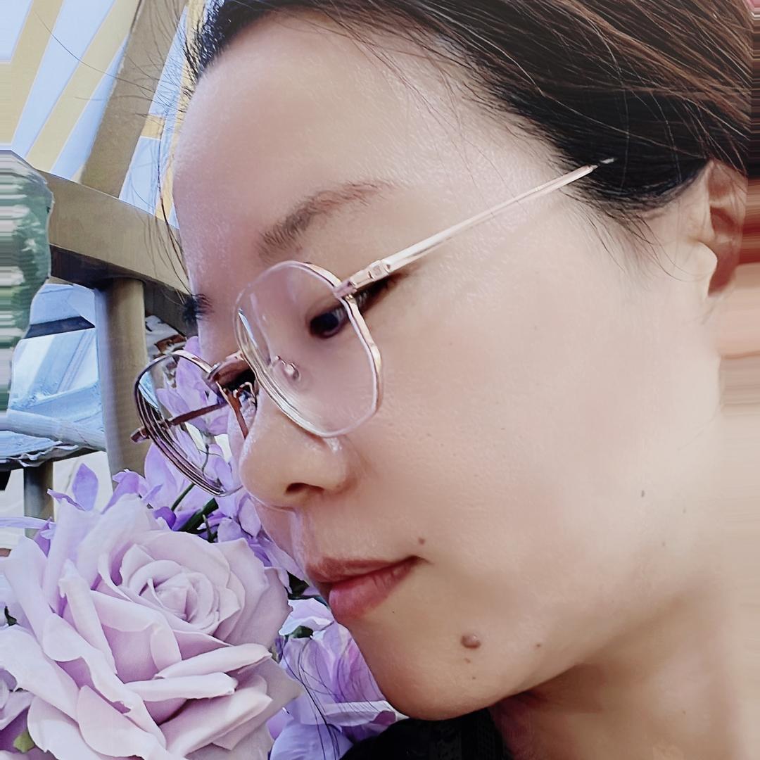 卖女装的红姐💓️