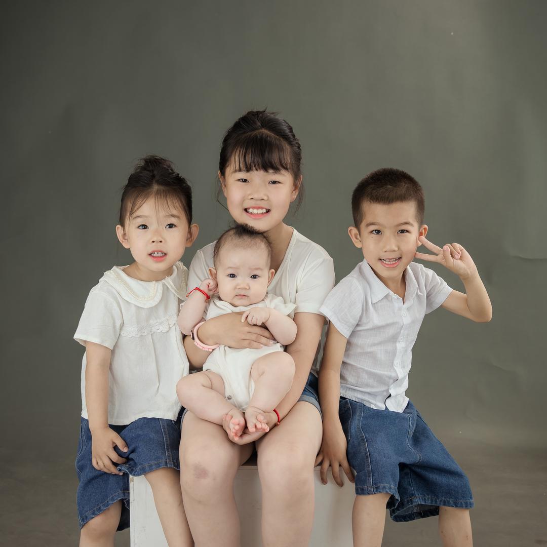 卖空调的小姐姐*