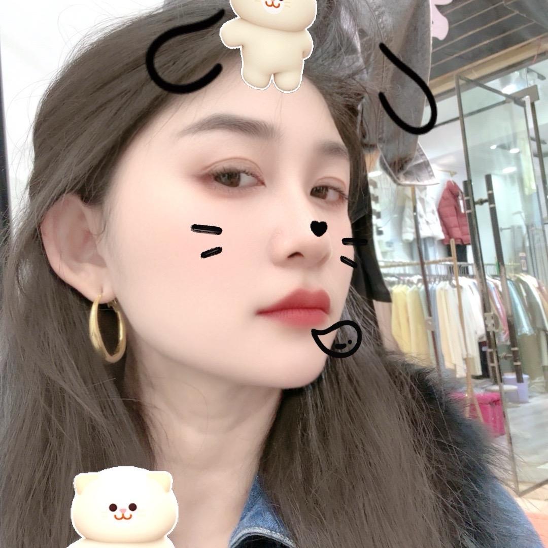 辉辉@
