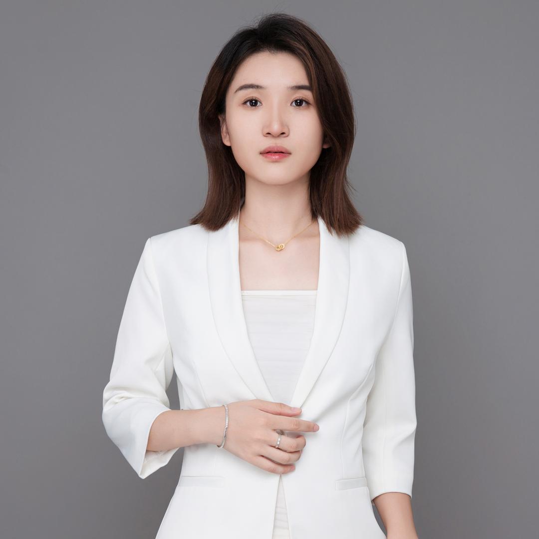 张馨然