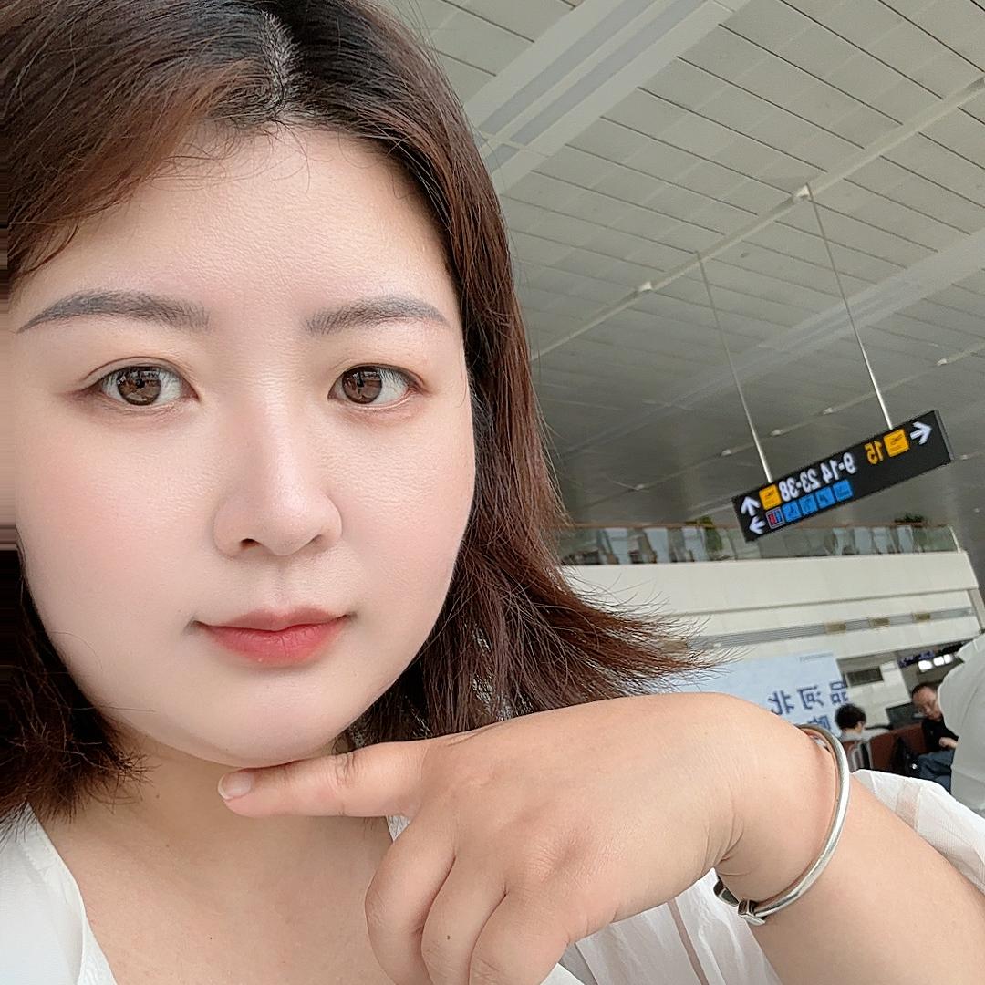 博野春暖花开女装店