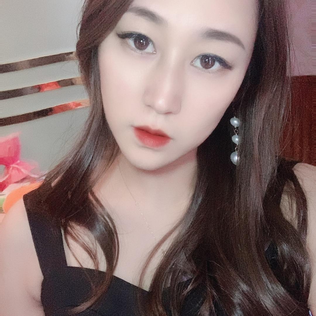张小姐*