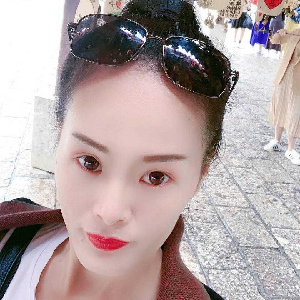 梅子 吖