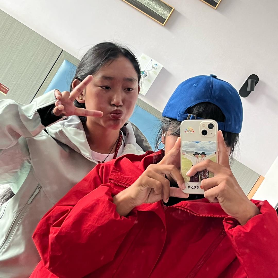 𝓼𝓽𝓪𝓻𝓵𝓲𝓰𝓱.🖤