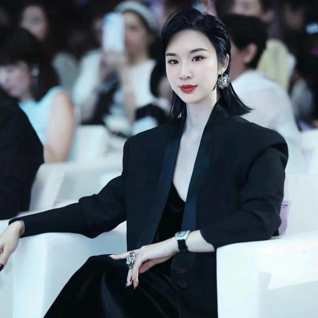 艾米老师【问题性皮肤.华阳店】