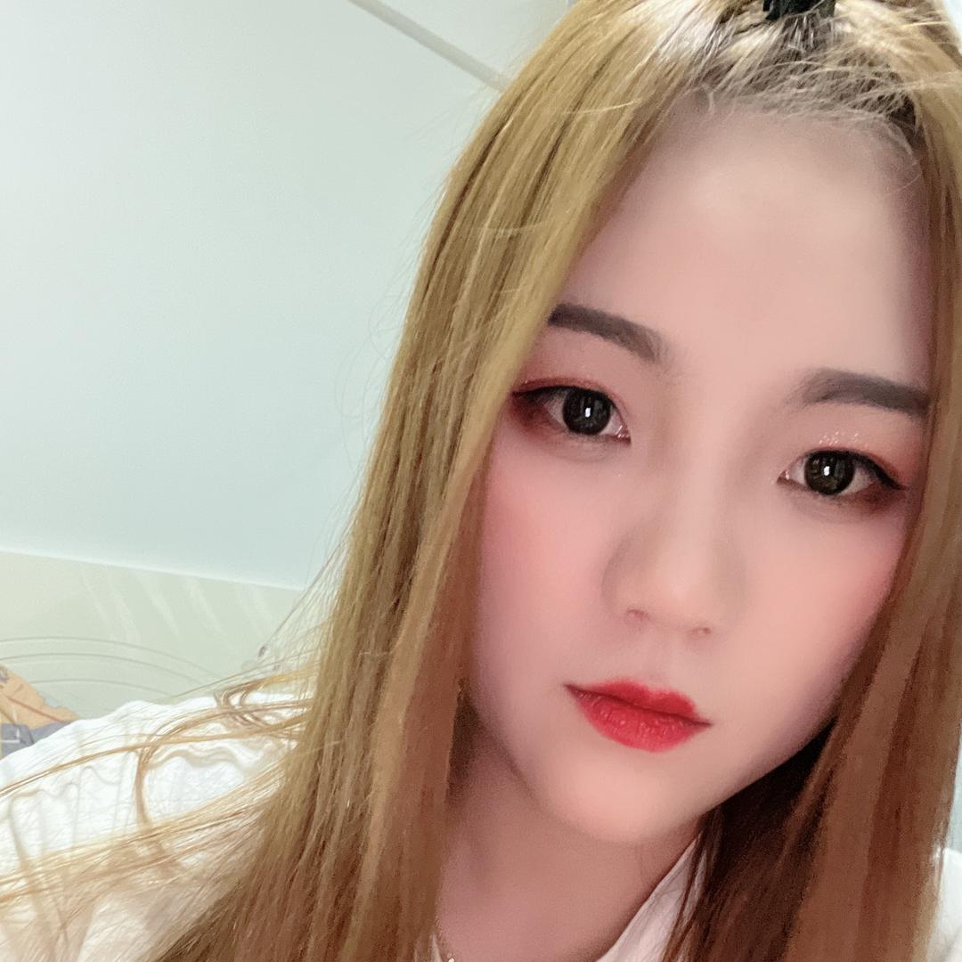 柠檬不萌🍋