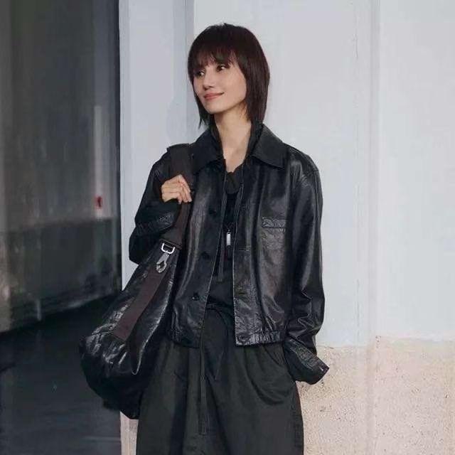 嗯哼