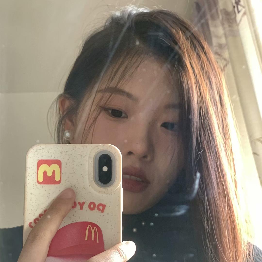 一只虾仁.