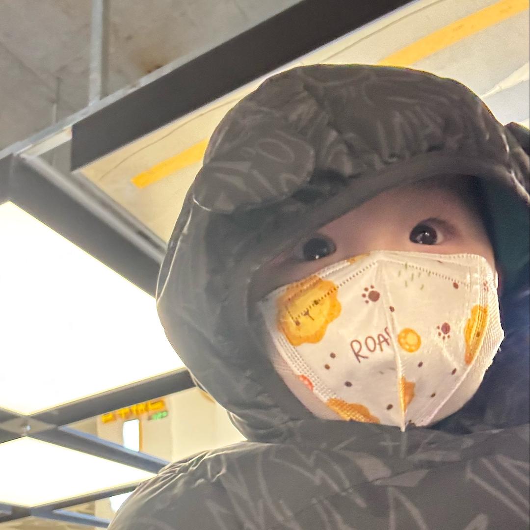 佟大锤今天挨锤了吗