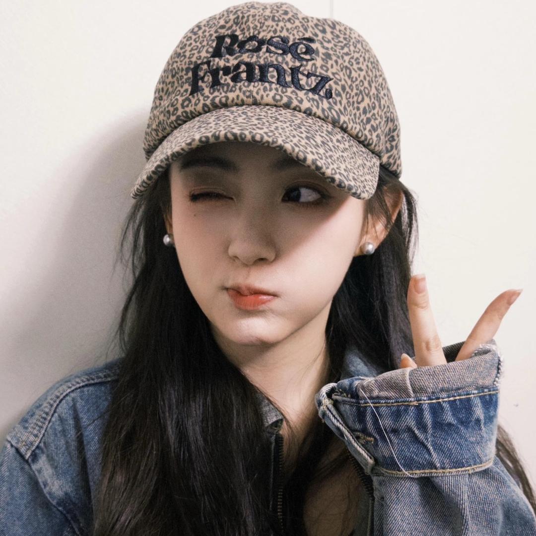 浅朵-Qian
