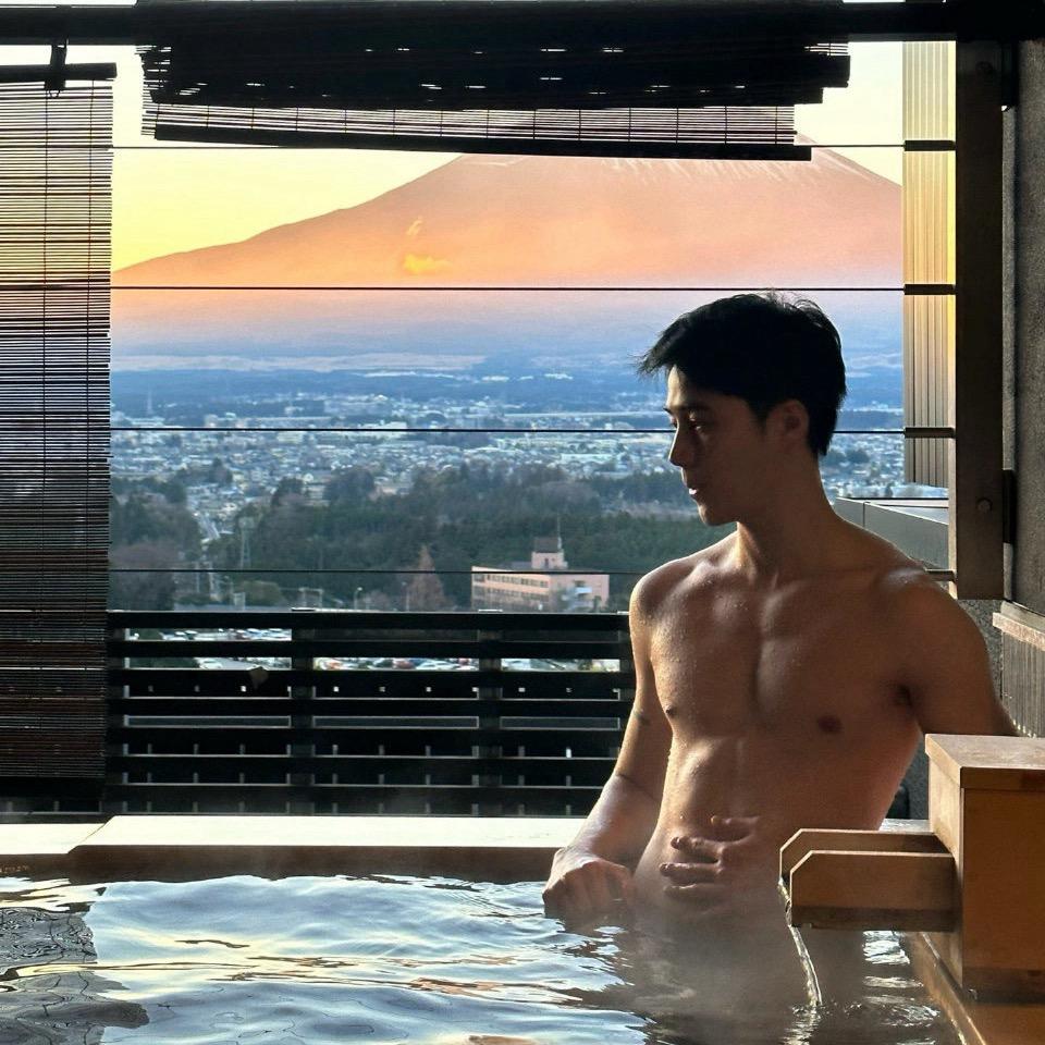 Troye（见过Taylor版）