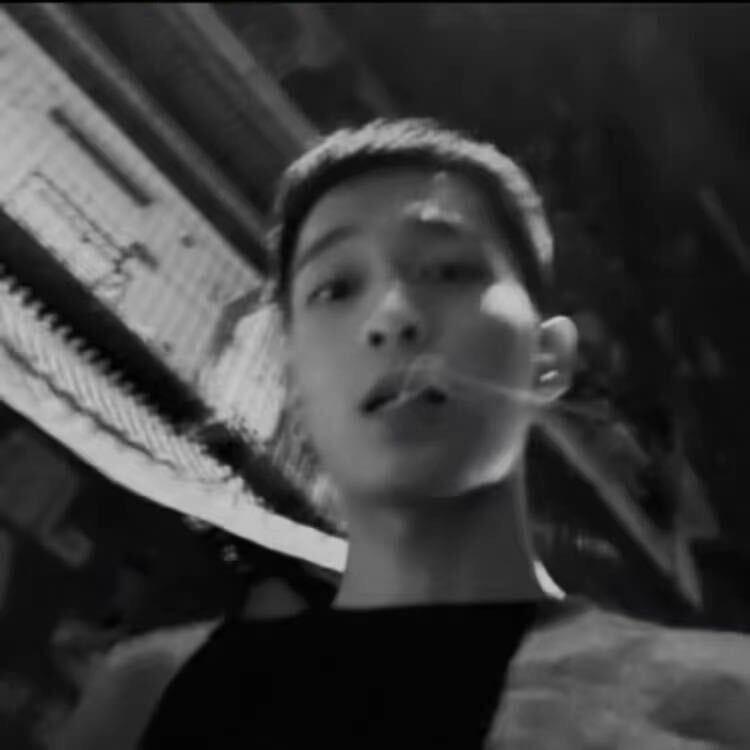 ￴￴ ￴￴ Sad￴￴ ￴ ￴￴