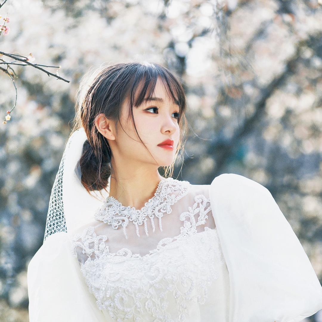 芳芳在打工