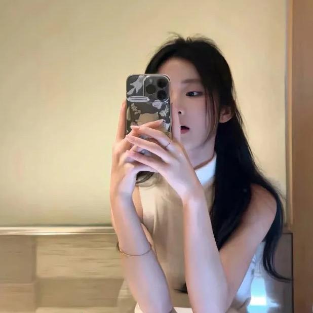 依旧.