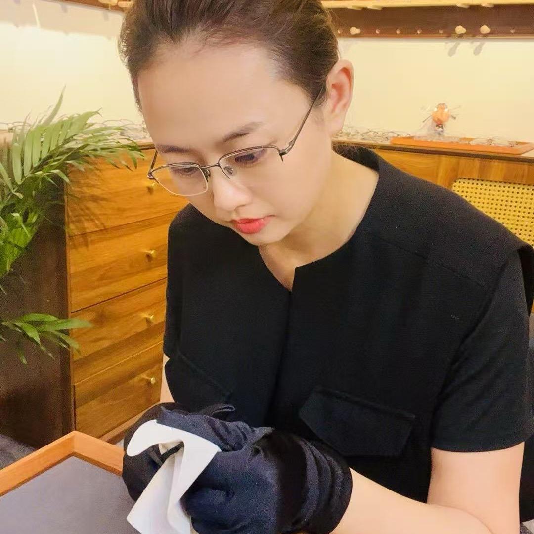 来姐说眼镜