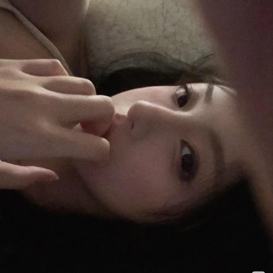 吴嘻嘻.