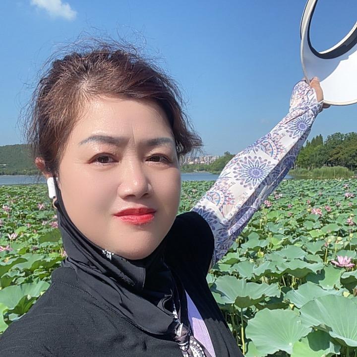 梅姐姐🌹