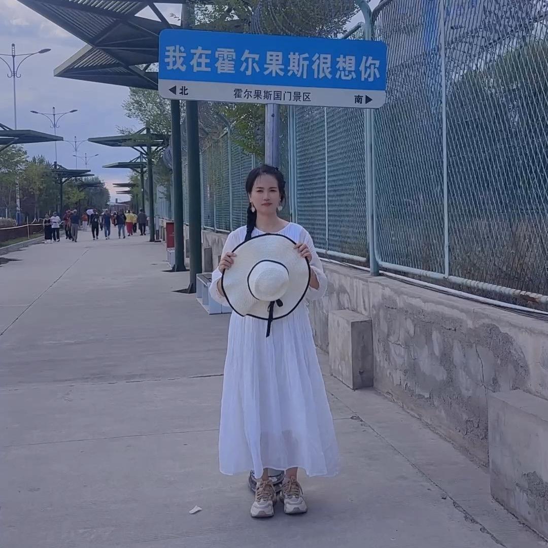 盛开的百合花