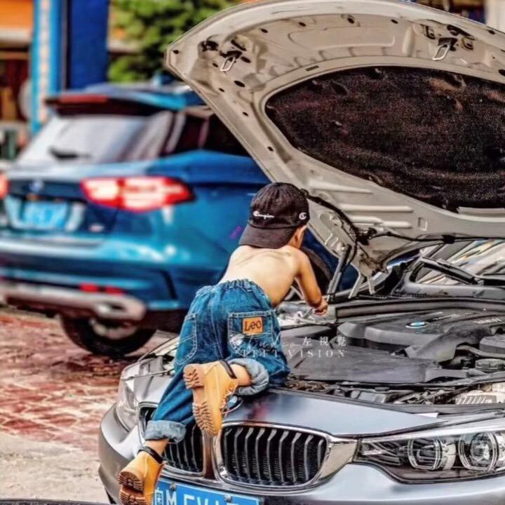 向💰走