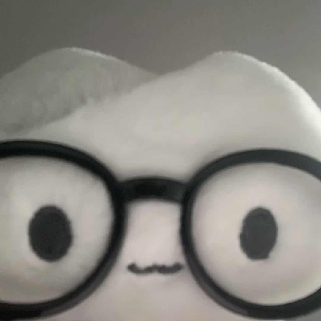玥玥.