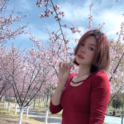 小妖精💃🏻