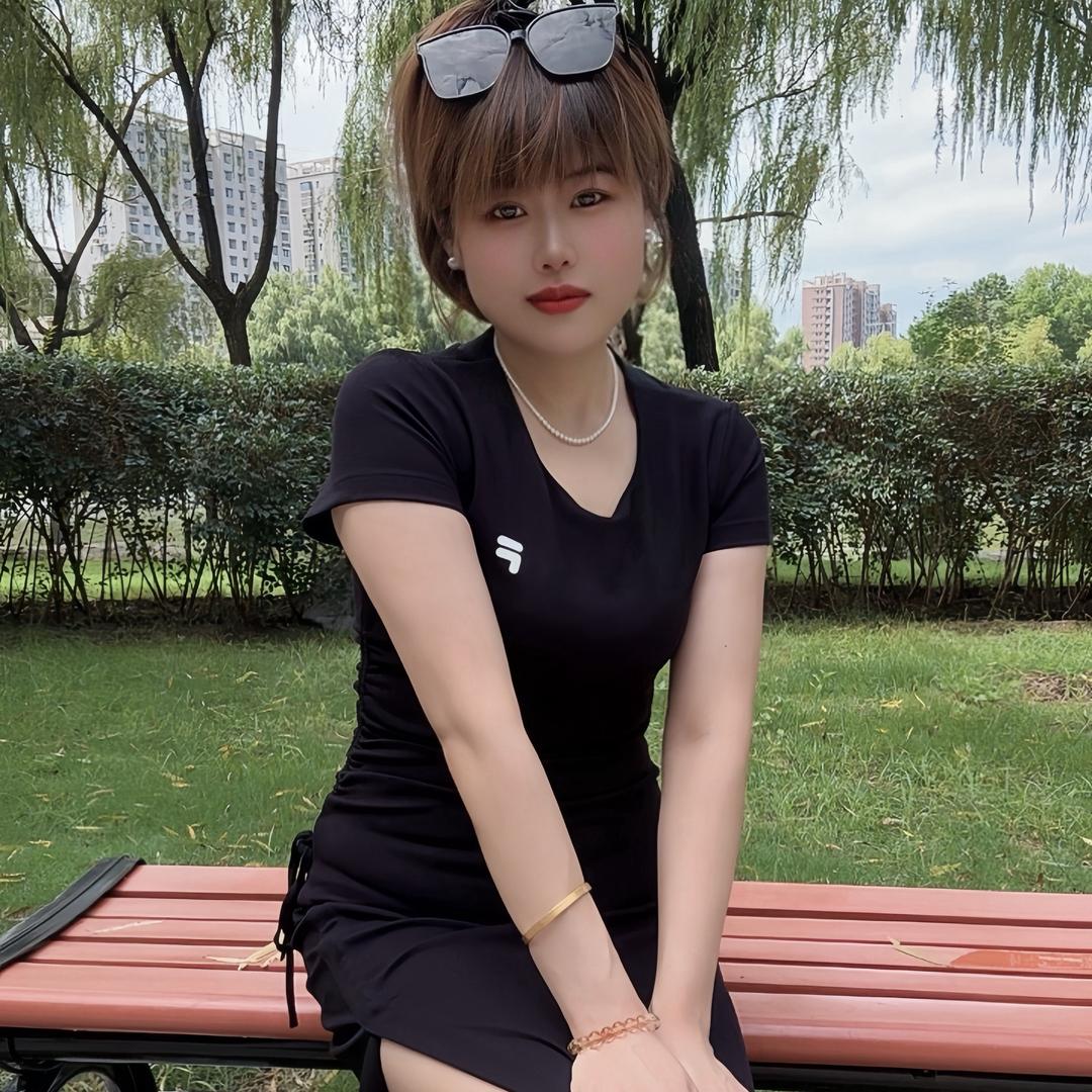 董娜娜大码女装