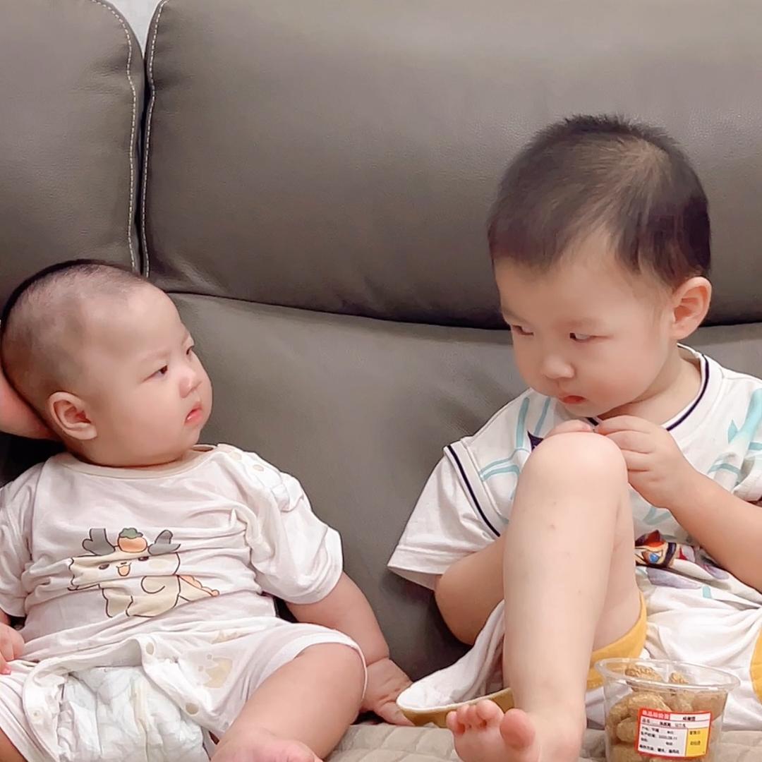 小虎牙兄妹