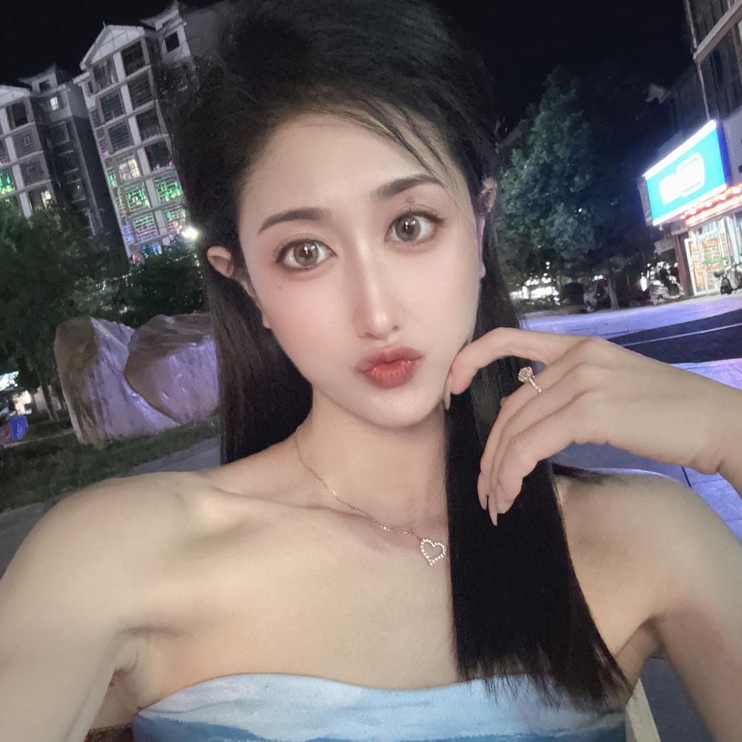 是耳东陈吖∼