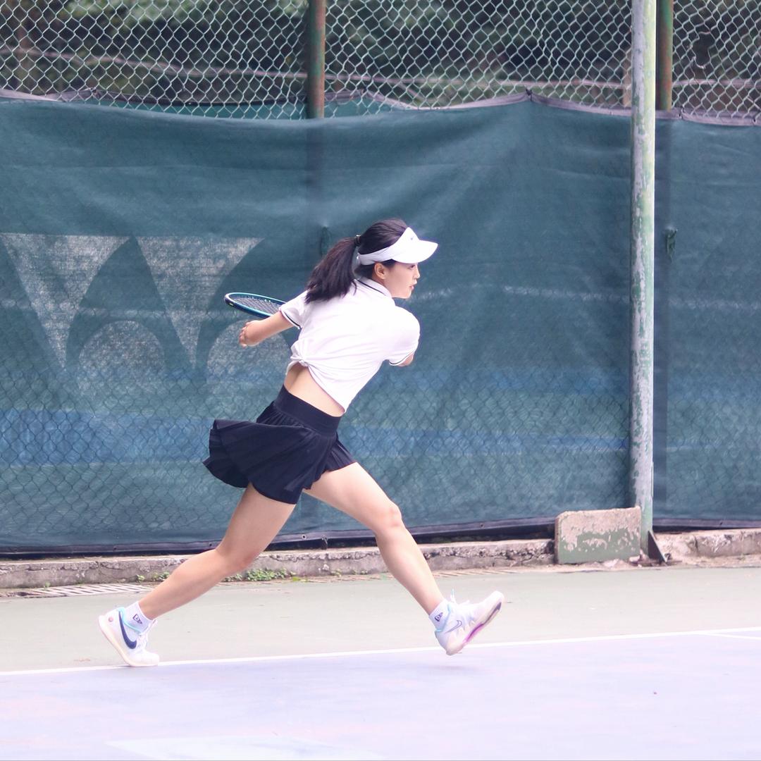 一个大步刘🎾