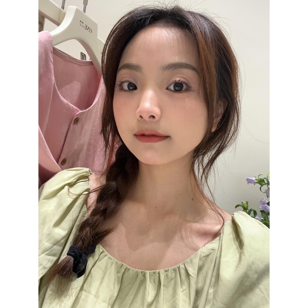 悦悦韩系搭配间