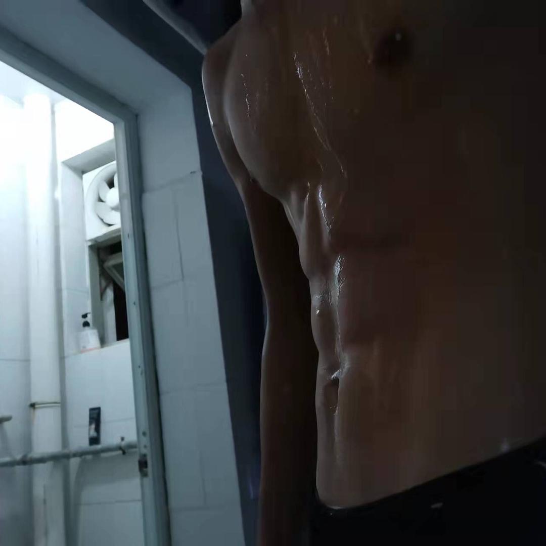 ㅤ                  z