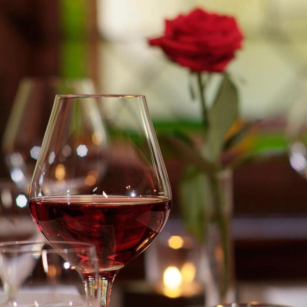 大眼小姐姐🙈☘️☘️☘️