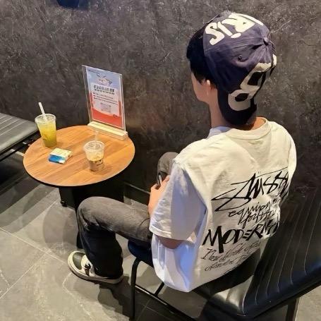 爱八